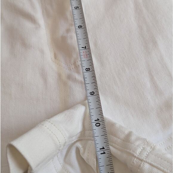 NWOT Everlane White Denim The Organic Way-High® Shortie Shorts, size 2 - Picture 6 of 7